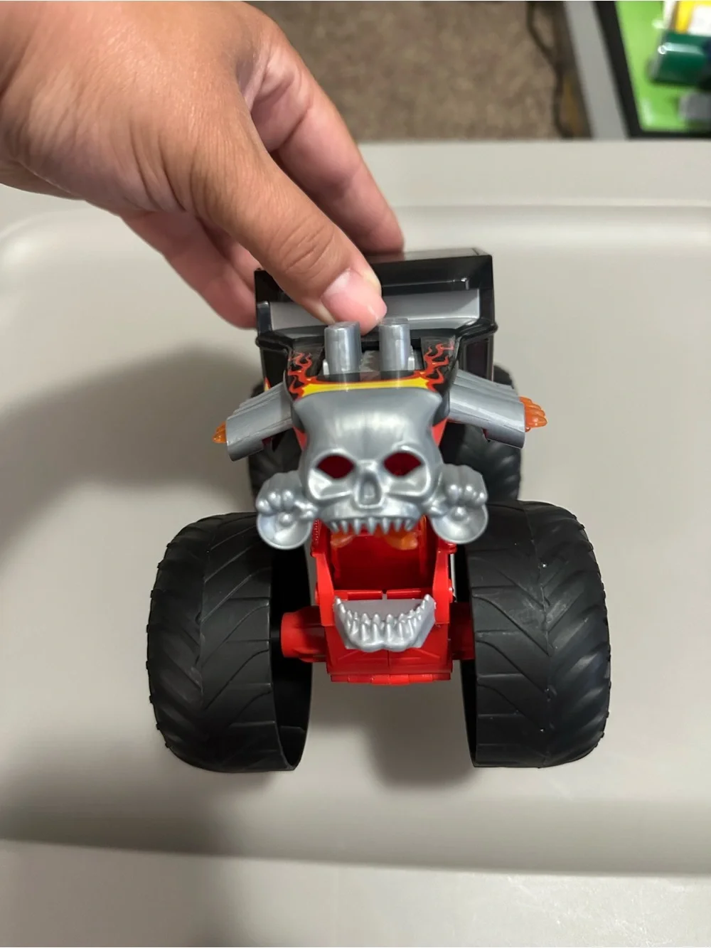 Hot Wheels Monster Trucks Bone Shaker